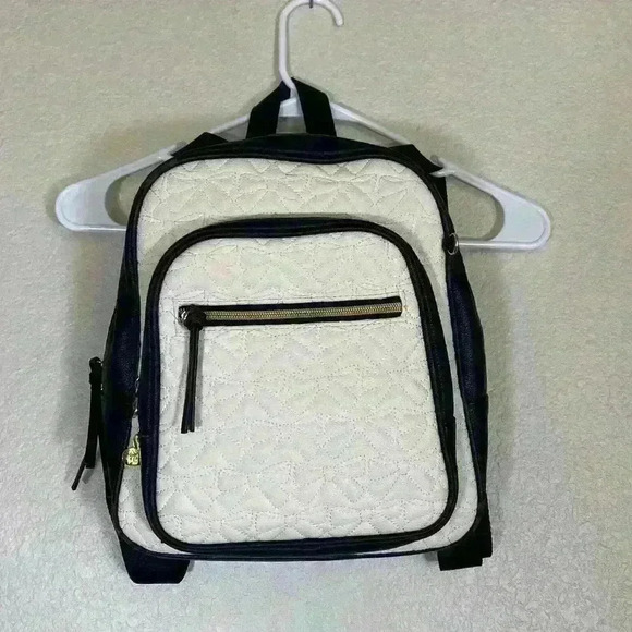 Betsey Johnson White Black Quilted Backpack Small - Picture 1 of 16